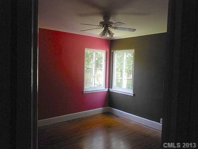 8624 Old Plank Road Charlotte, NC 28216 - Photo 10 of 12 Gallery Image 10