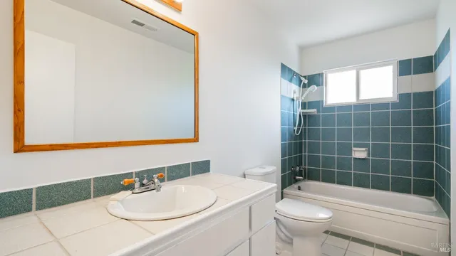 $850,000 | 1636 Sarkesian Drive, Petaluma, CA 94954