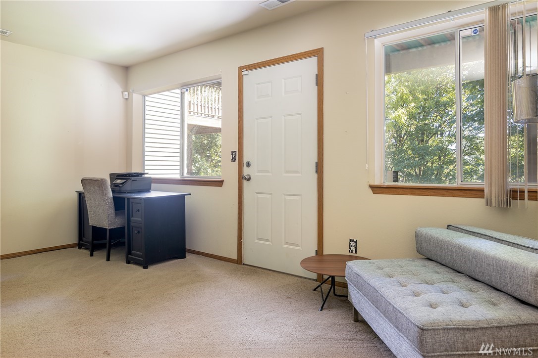 5126 South Garden Loop Road, Unit 11 Seattle, WA 98118 - Photo 13 of 23
