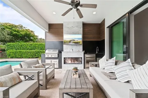 $1,349,950 | 16201 Camden Lakes Circle, Naples, FL 34110