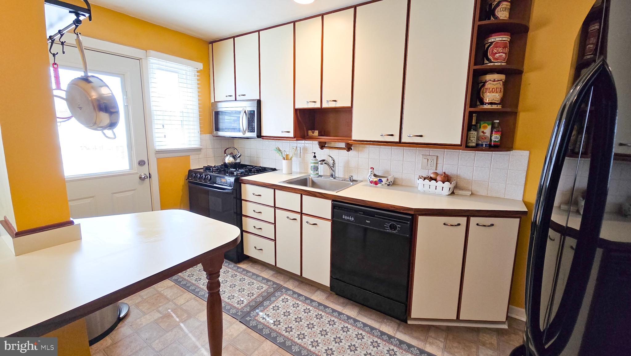1581 Williams Avenue Baltimore, MD 21221 - Photo 11 of 26 Gallery Image 11