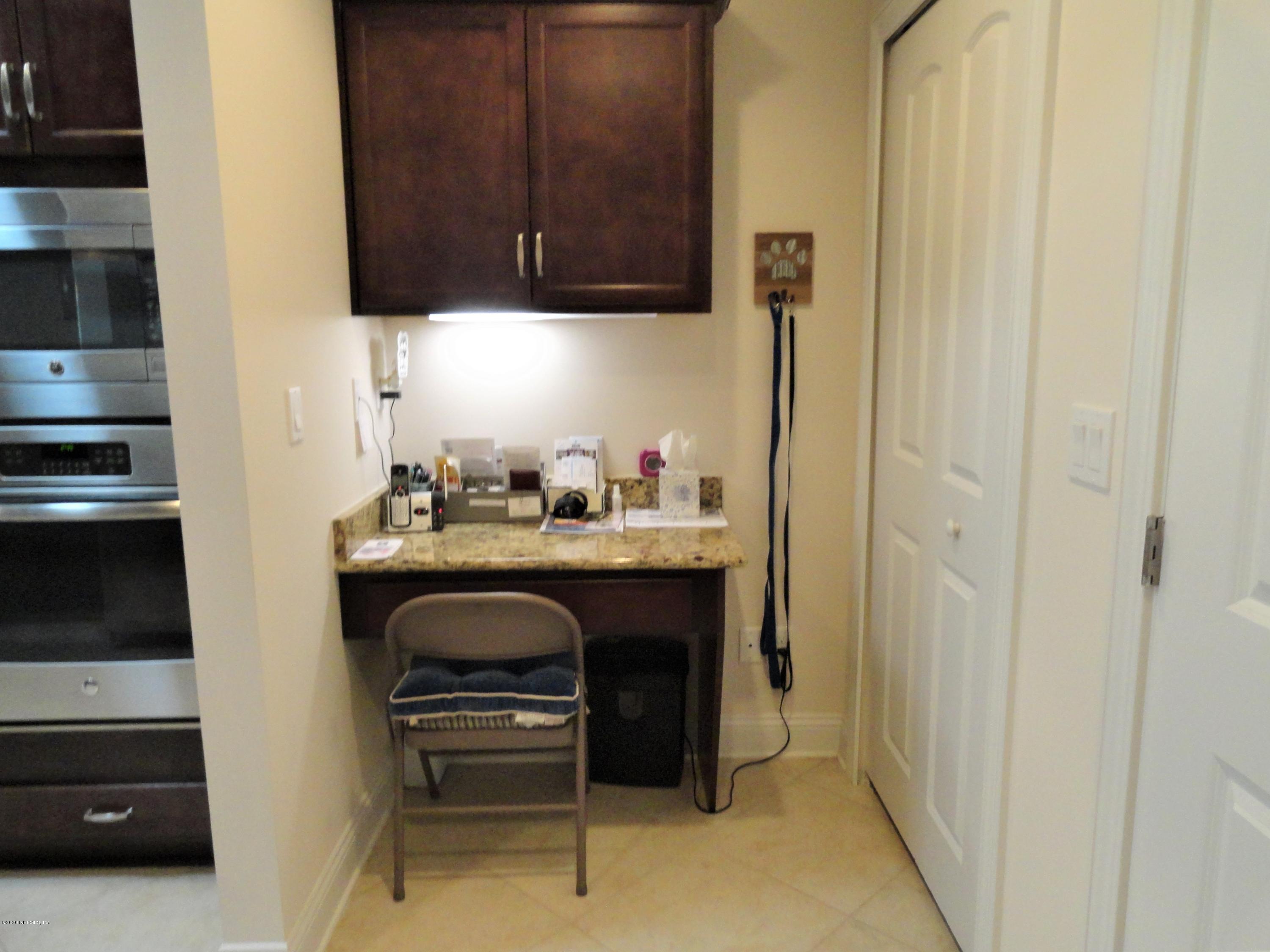 33 Utina Way St. Augustine, FL 32084 - Photo 11 of 30 a kitchen with a sink and cabinets