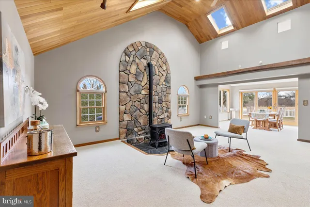 $569,000 | 65 Fenton Lane, Chesterfield, NJ 08515