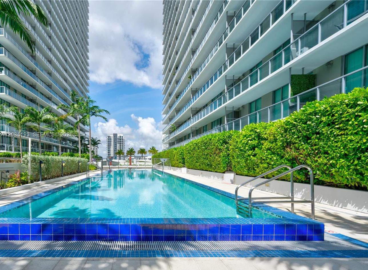 79 Southwest 12th Street, Unit 2502S Miami, FL 33130 - Photo 19 of 21