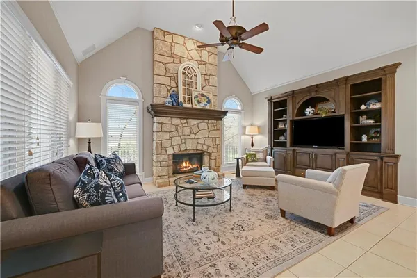$1,280,000 | 14105 Belinder Street, Leawood, KS 66224