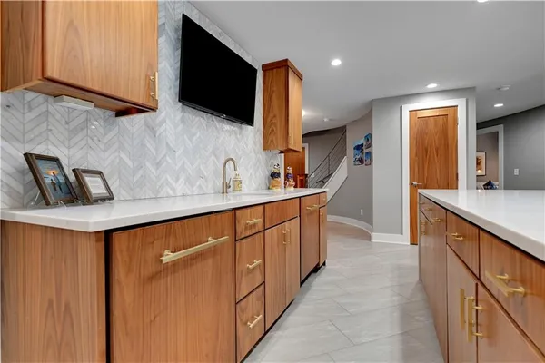 $1,280,000 | 14105 Belinder Street, Leawood, KS 66224
