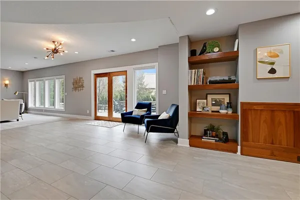 $1,280,000 | 14105 Belinder Street, Leawood, KS 66224