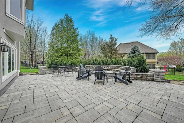 $1,280,000 | 14105 Belinder Street, Leawood, KS 66224