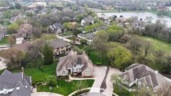 $1,280,000 | 14105 Belinder Street, Leawood, KS 66224