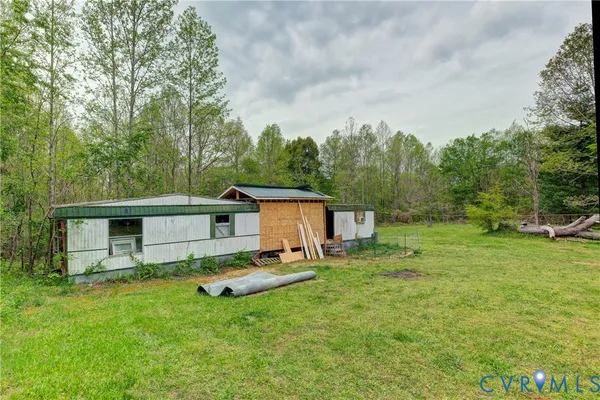 $300,000 | 343 Liberty Road, New Canton, VA 23123