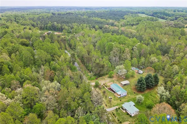 $300,000 | 343 Liberty Road, New Canton, VA 23123