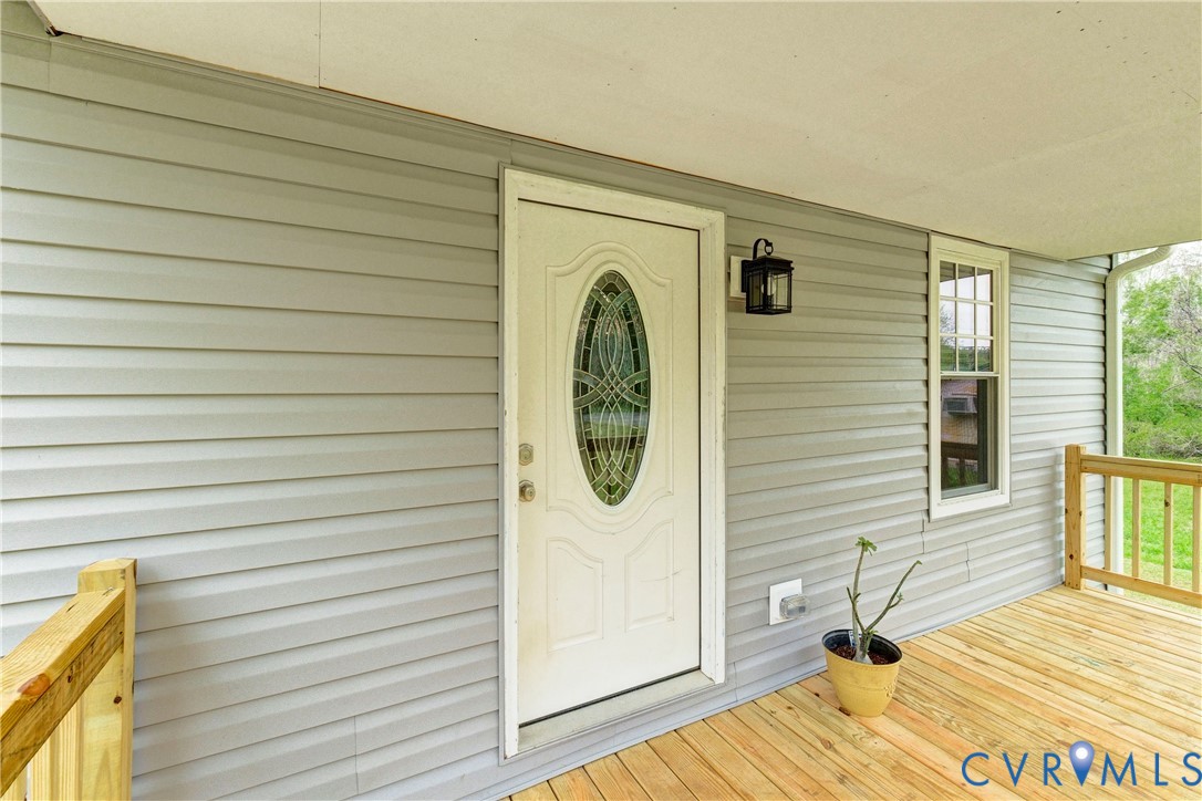 343 Liberty Road New Canton, VA 23123 - Photo 7 of 51