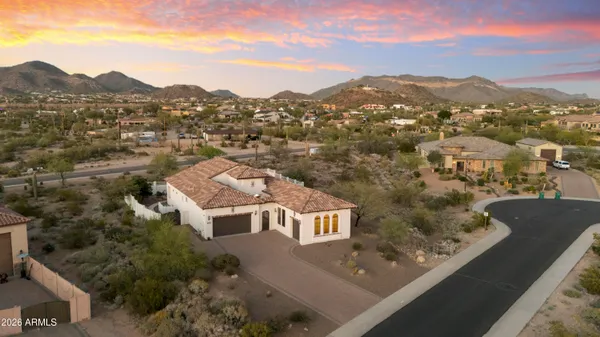 $995,000 | 8334 East Laurel Circle, Mesa, AZ 85207