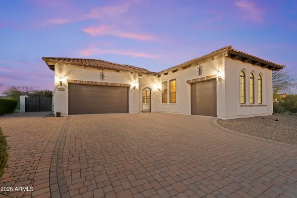 $995,000 | 8334 East Laurel Circle, Mesa, AZ 85207