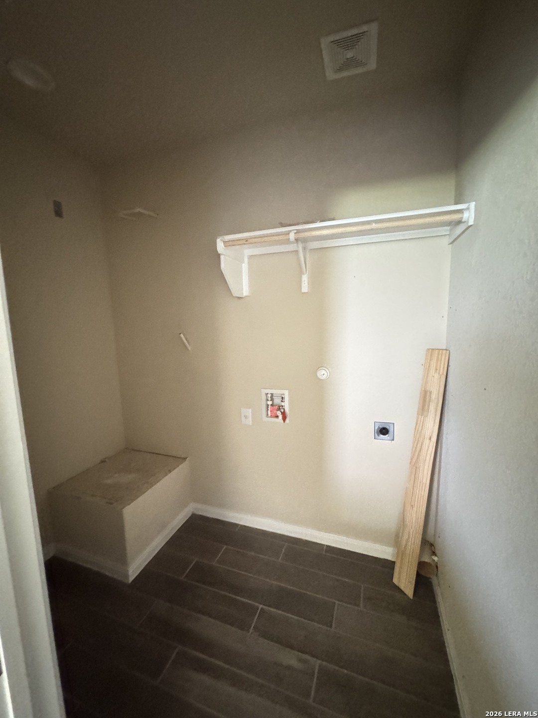 4712 Higdon Road San Antonio, TX 78223 - Photo 5 of 41