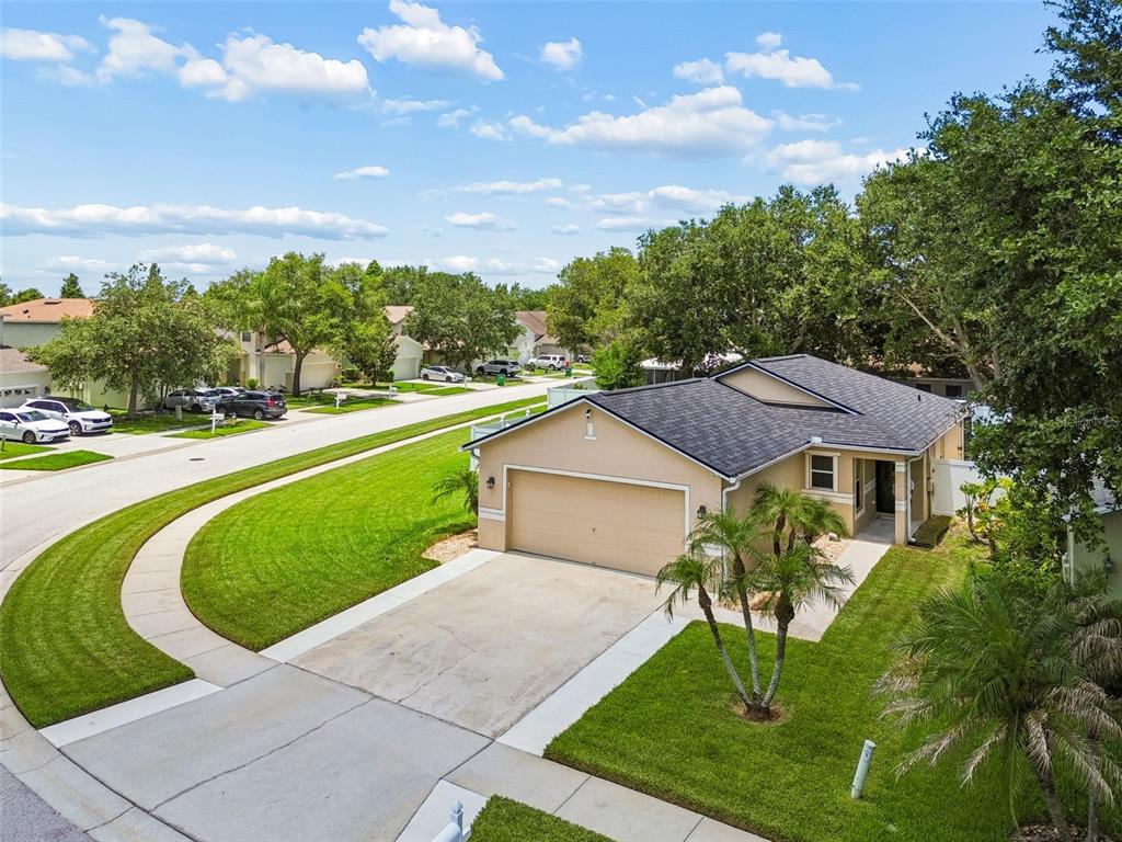 32323 Fish Hook Loop Wesley Chapel, FL 33545 - Photo 55 of 76