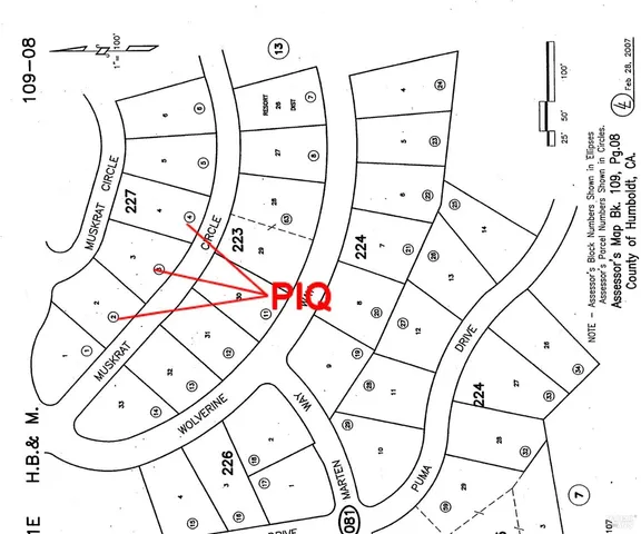 a picture of a room with and white walls