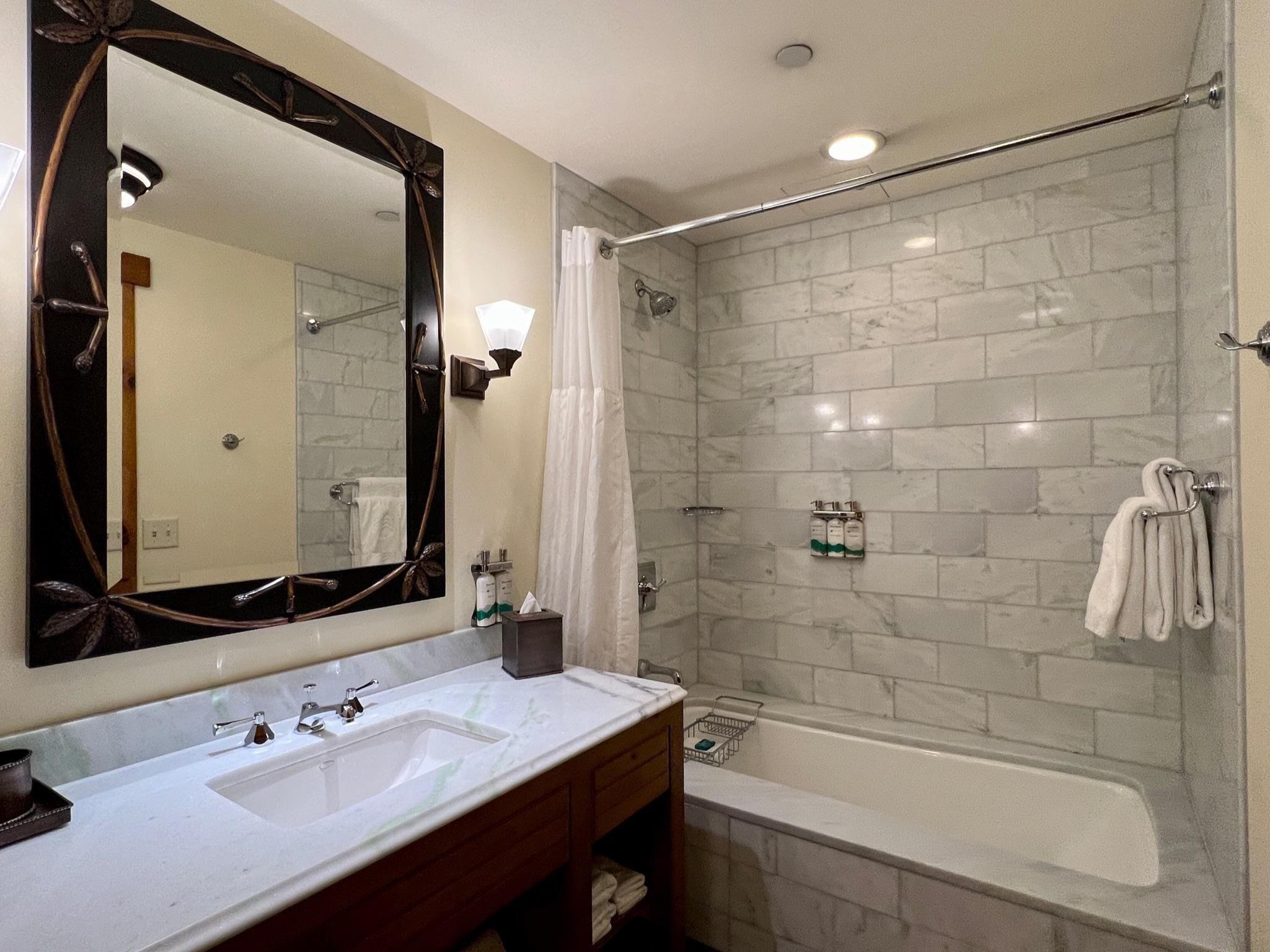 7412 Mountain Road, Unit 451 #510 Stowe, VT 05672 - Photo 10 of 32