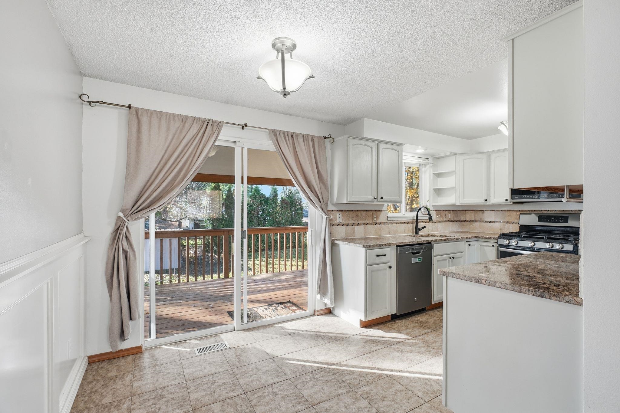 13206 East Tall Tree Road Spokane Valley, WA 99216 - Photo 4 of 26 Gallery Image 4