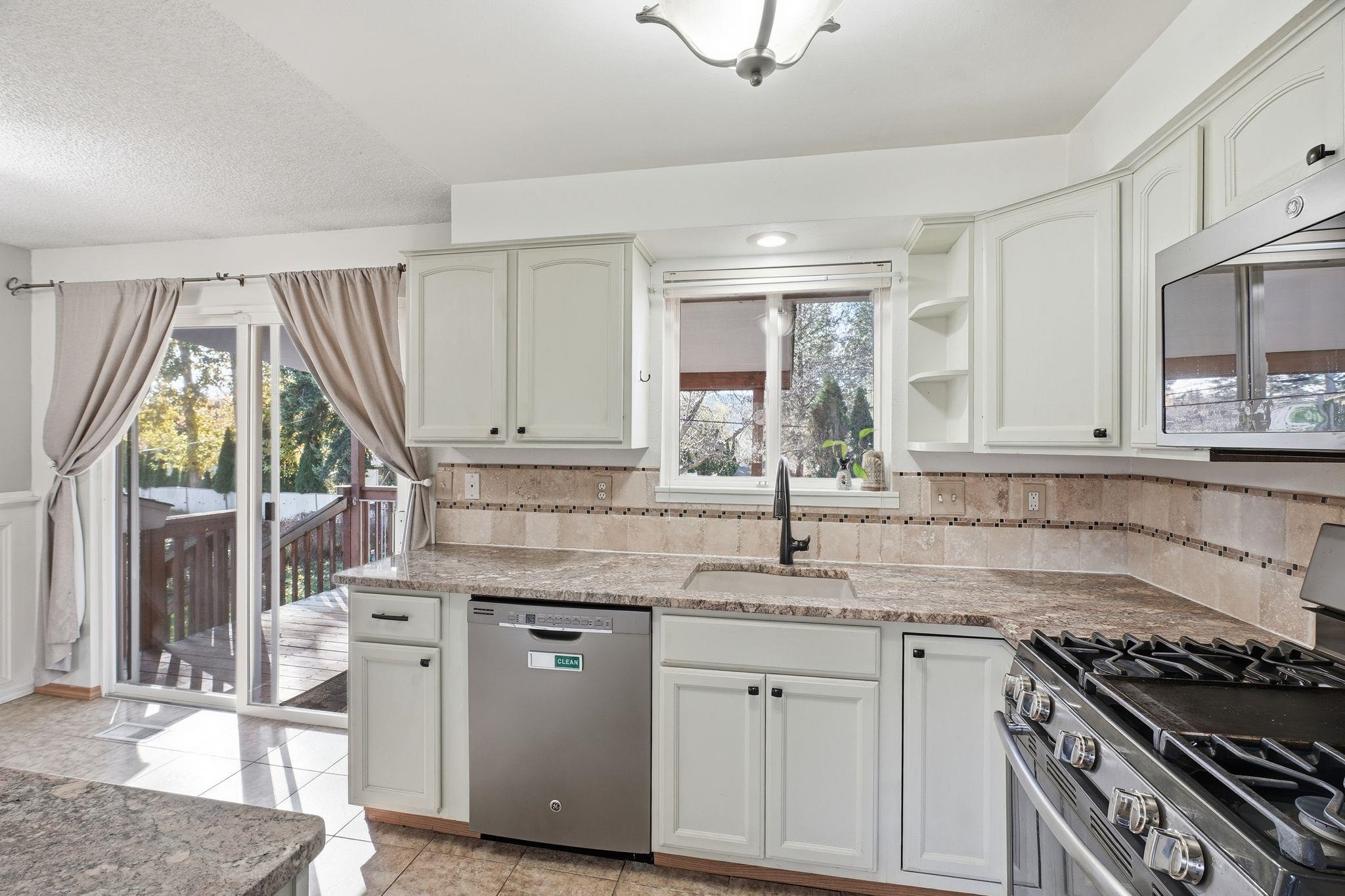 13206 East Tall Tree Road Spokane Valley, WA 99216 - Photo 8 of 26 Gallery Image 8