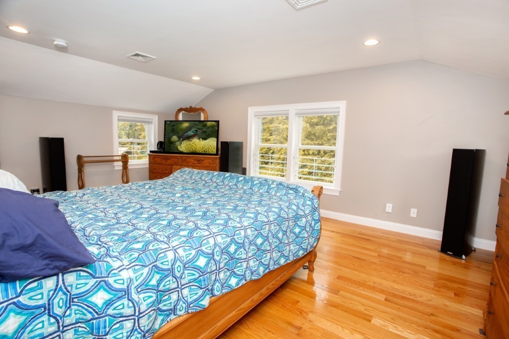 15 Homestead Road Lynnfield, MA 01940 - Photo 24 of 30 Gallery Image 24