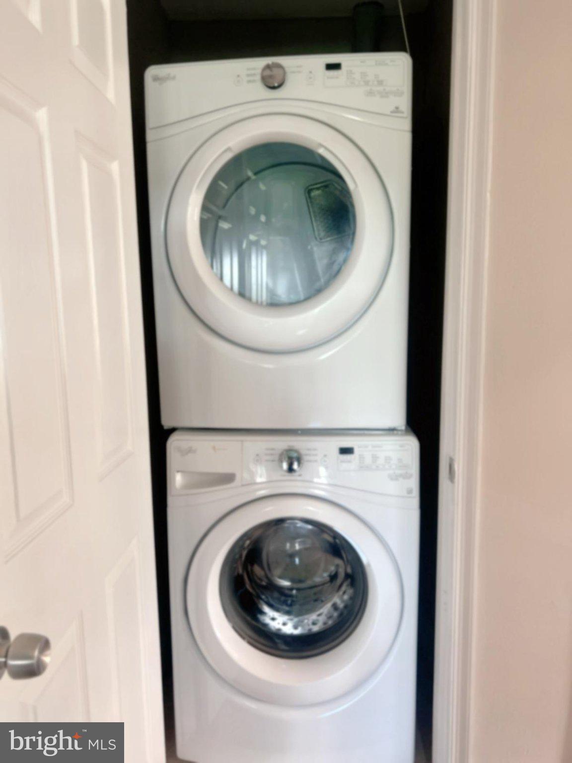 2006 Griffith Road Falls Church, VA 22043 - Photo 11 of 17 a utility room with dryer and washer