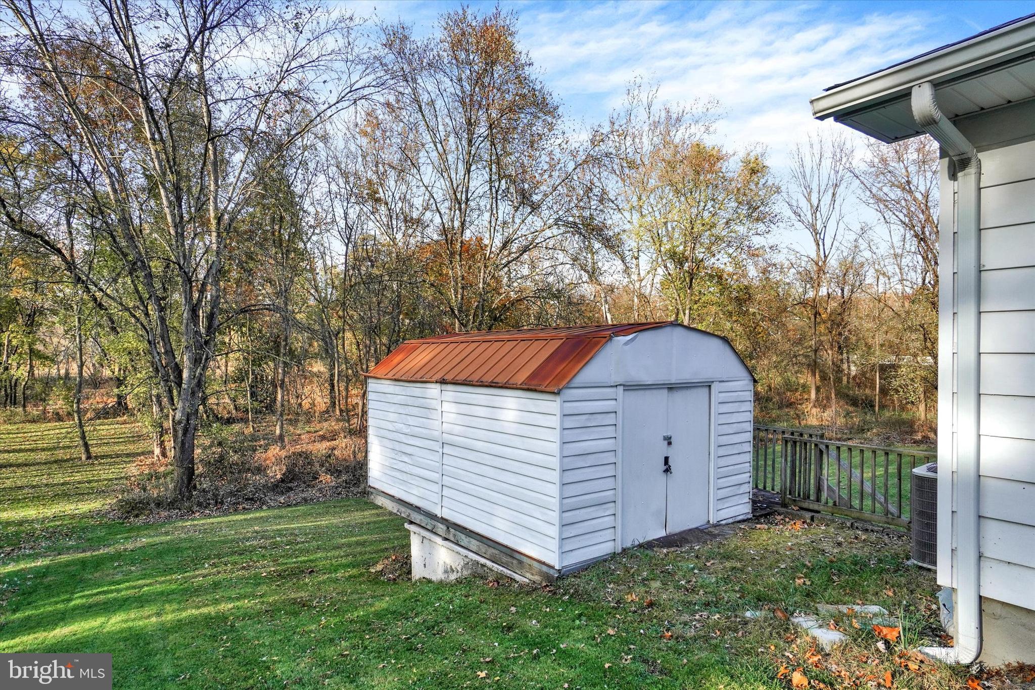 1140 Bowers Bridge Road Manchester, PA 17345 - Photo 21 of 27 Shed included