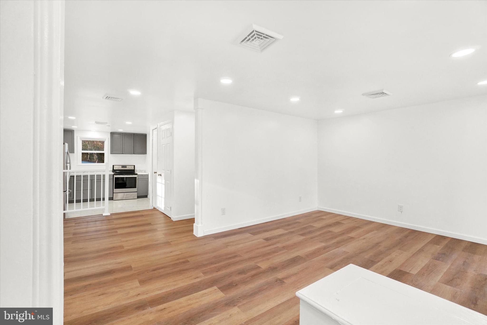 1140 Bowers Bridge Road Manchester, PA 17345 - Photo 4 of 27 Gallery Image 4
