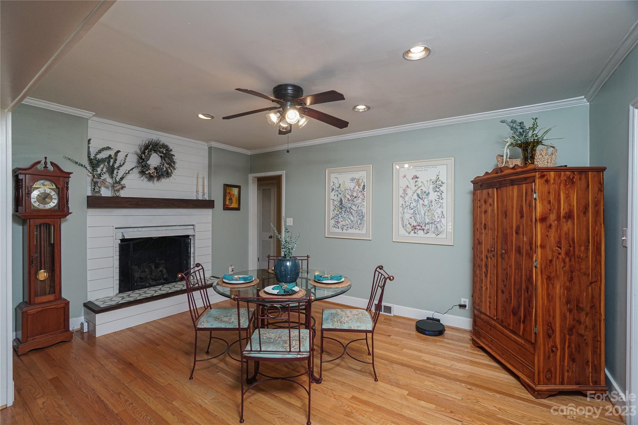 5319 Robinhood Road Charlotte, NC 28211 - Photo 10 of 26 a view of a livingroom with furniture and a fireplace