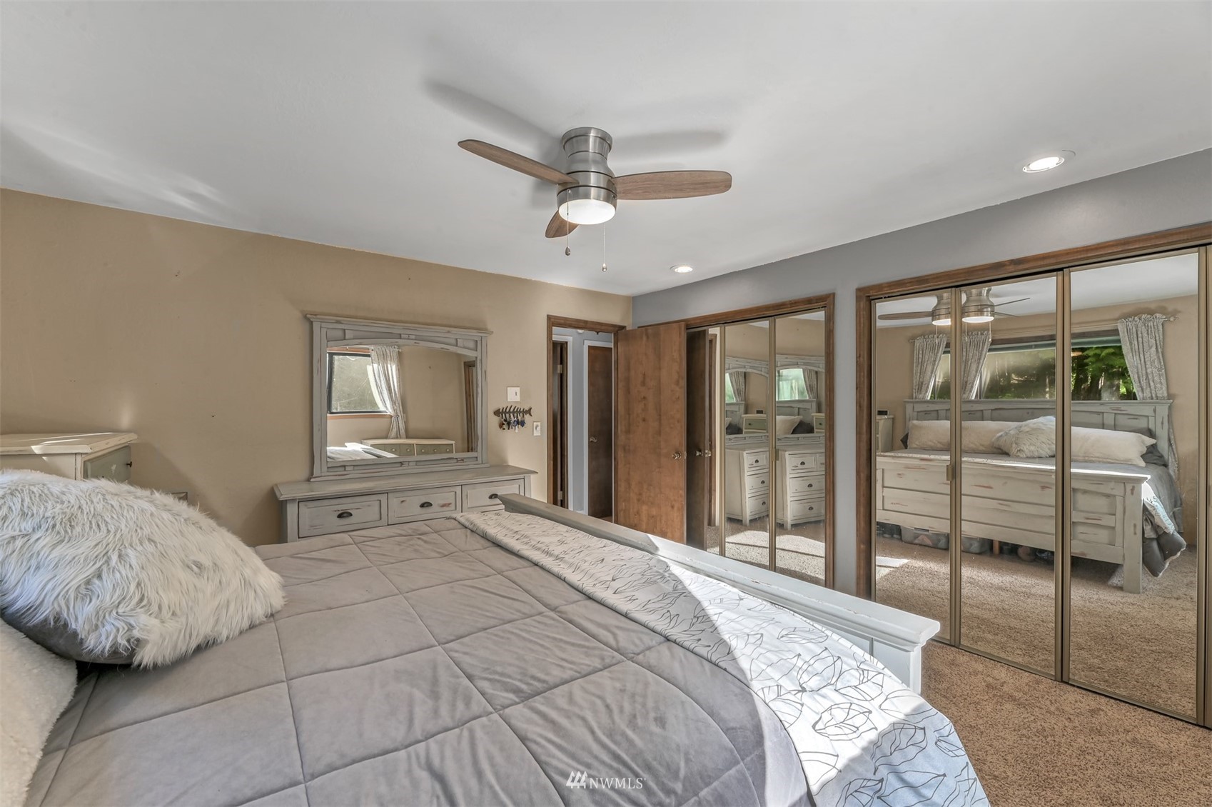 26656 Ridgewood Lane Sedro-Woolley, WA 98284 - Photo 14 of 37 Gallery Image 14
