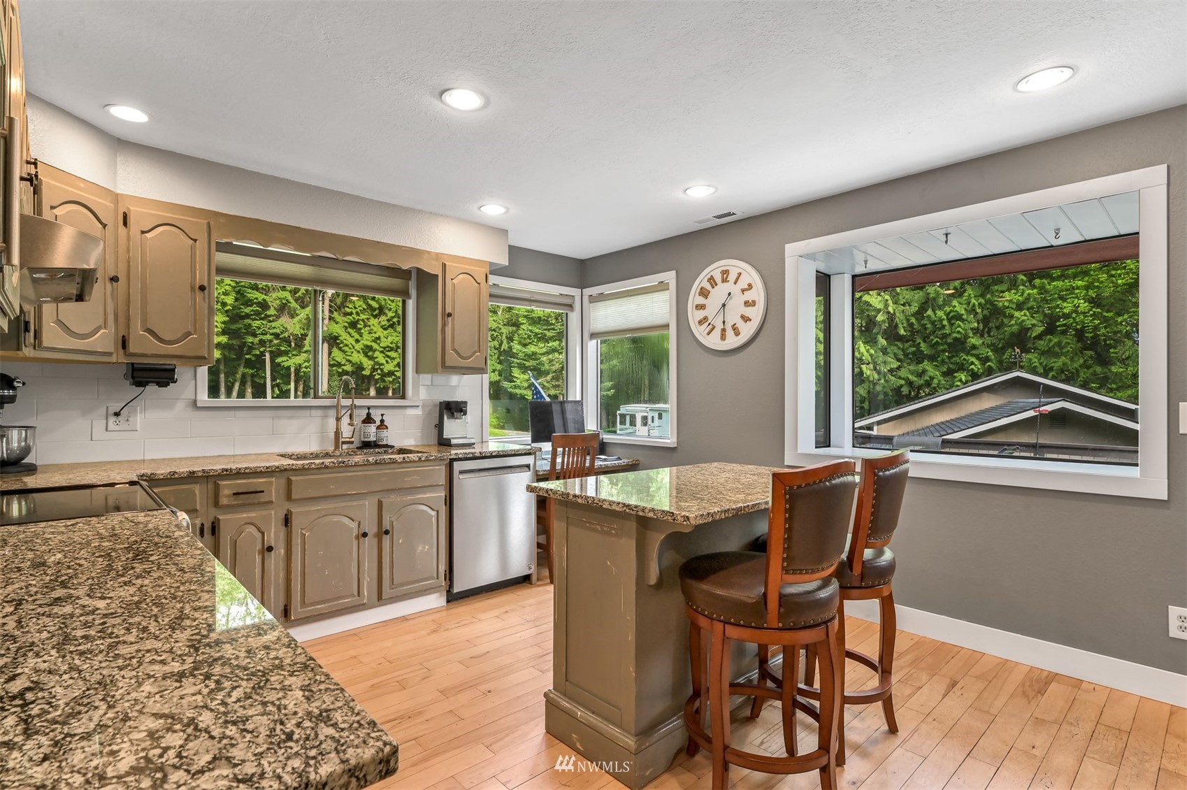 26656 Ridgewood Lane Sedro-Woolley, WA 98284 - Photo 5 of 37 Gallery Image 5