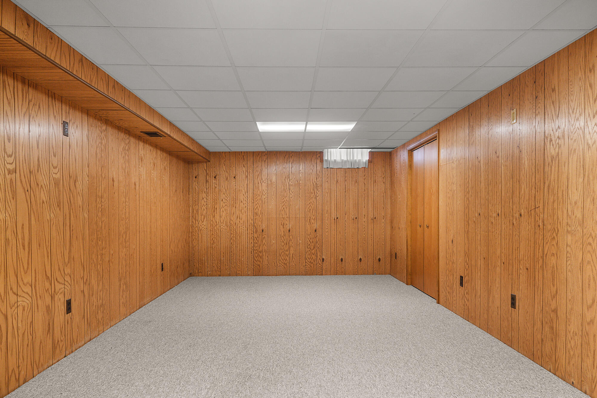 1050 Village Lane Jenison, MI 49428 - Photo 26 of 31 DSC06534