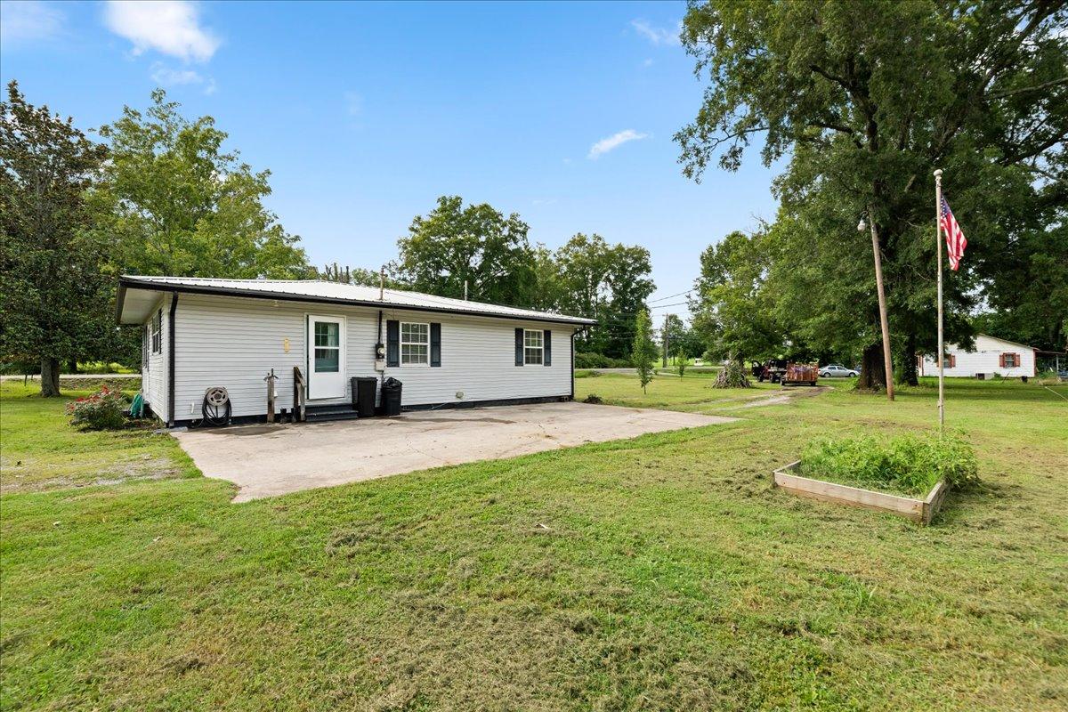 18304 Highway 58 Decatur, TN 37322 - Photo 17 of 21 17-18304-TN-58-Decatur-TN-17
