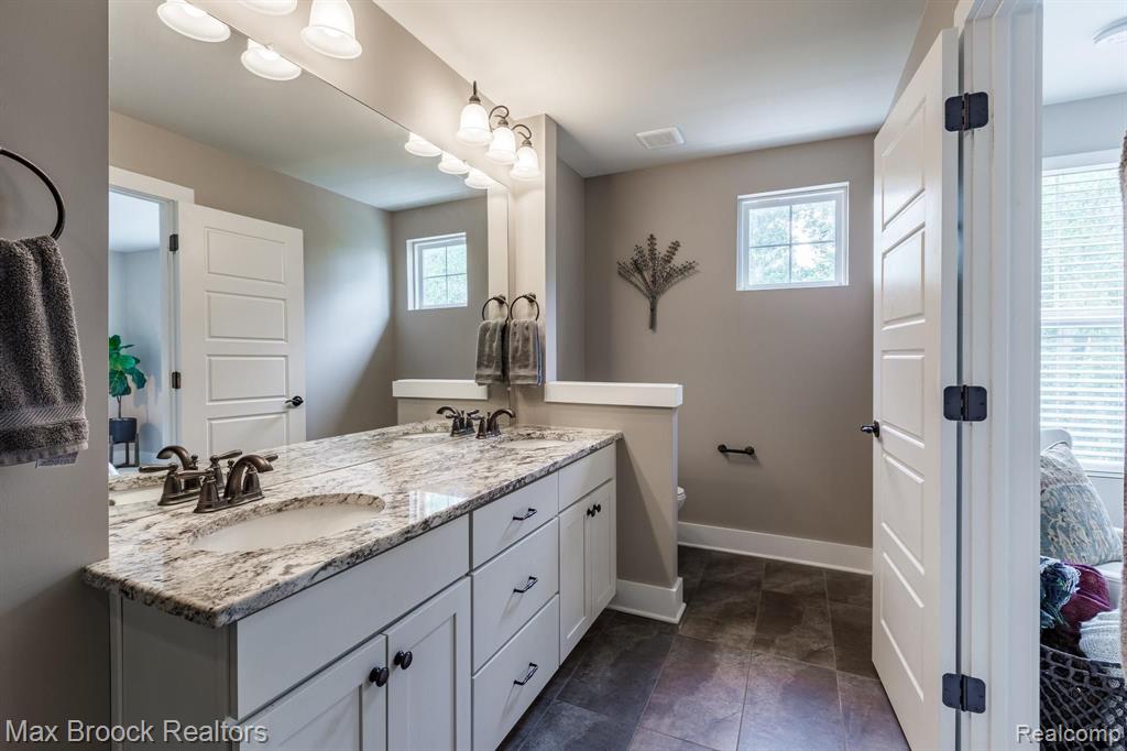 2785 Hartwick Drive Rochester, MI 48307 - Photo 26 of 33