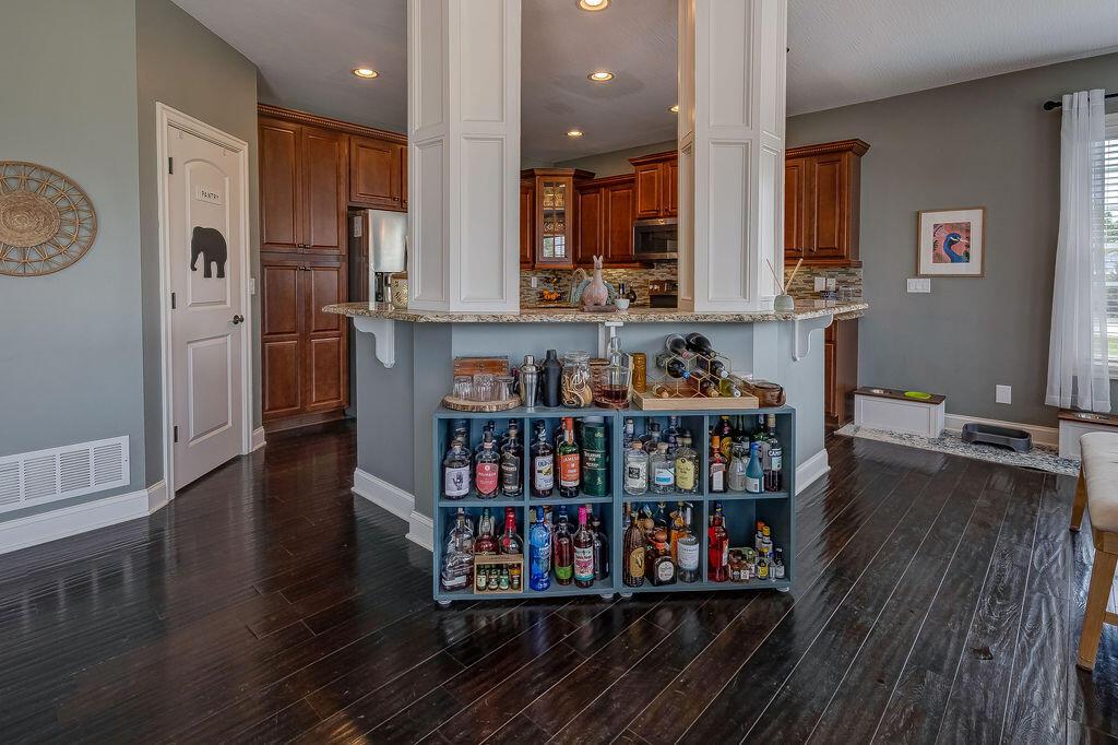 450 Treesong Road Marengo, OH 43334 - Photo 6 of 75 1-6