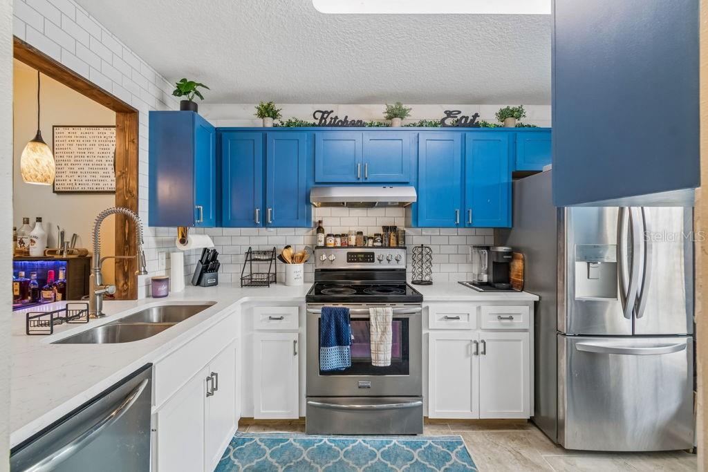 4753 Sunny Loop Holiday, FL 34690 - Photo 6 of 29