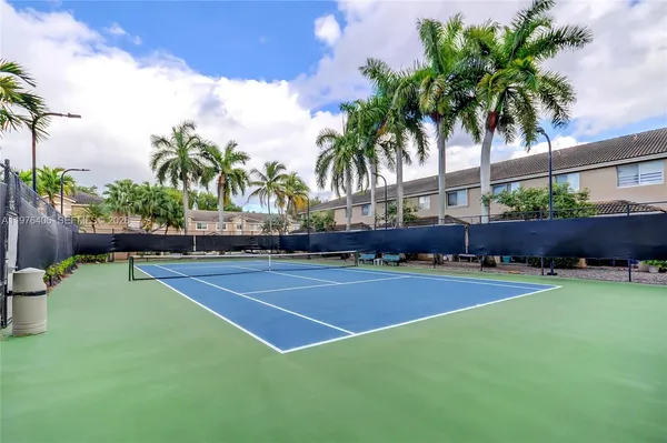 $465,000 | 5737 Northwest 114th Path, Unit 113, Doral, FL 33178