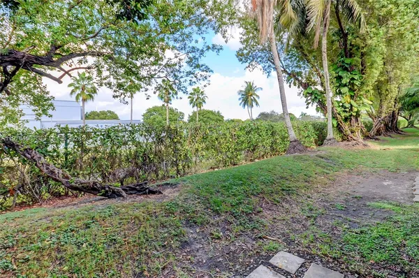 $465,000 | 5737 Northwest 114th Path, Unit 113, Doral, FL 33178