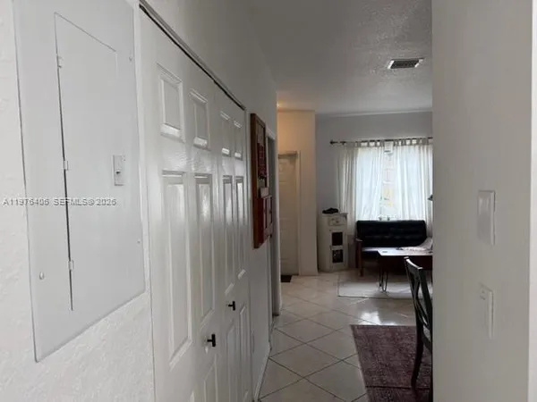 $465,000 | 5737 Northwest 114th Path, Unit 113, Doral, FL 33178