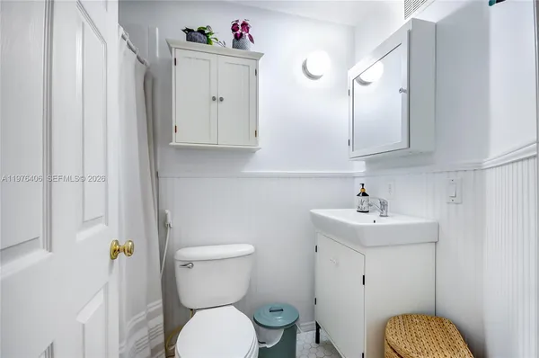 $465,000 | 5737 Northwest 114th Path, Unit 113, Doral, FL 33178