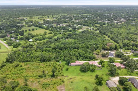 $495,000 | 2197 County Road 540, Alvin, TX 77511