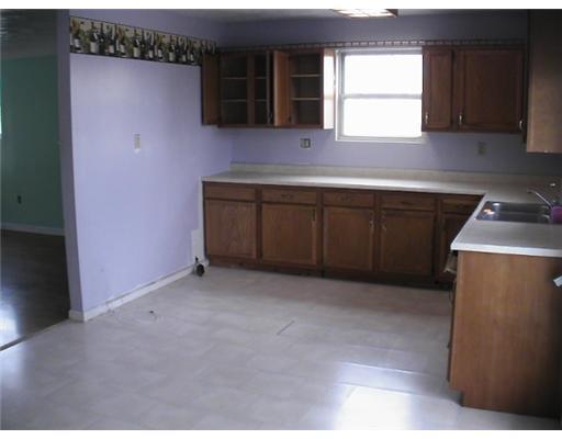 127-now125 Mount Hope Ridge Road Claysville, PA 15323 - Photo 12 of 18 Kitchen.