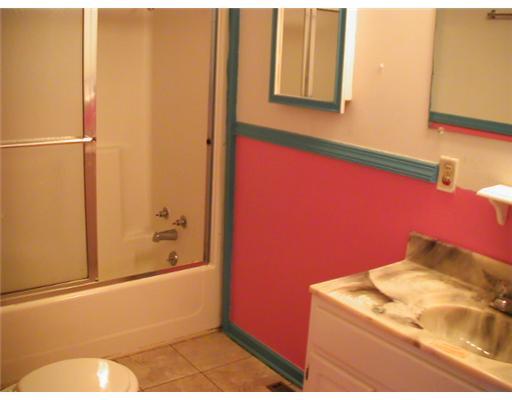 127-now125 Mount Hope Ridge Road Claysville, PA 15323 - Photo 15 of 18 Full Bath.