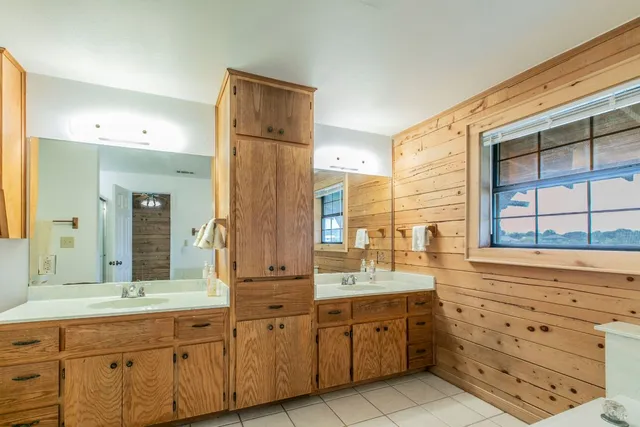 $550,000 | 5200 Ledge Road, Temple, TX 76502