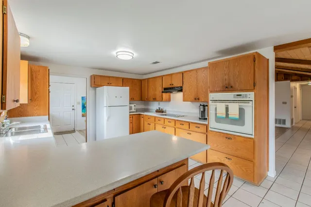 $550,000 | 5200 Ledge Road, Temple, TX 76502