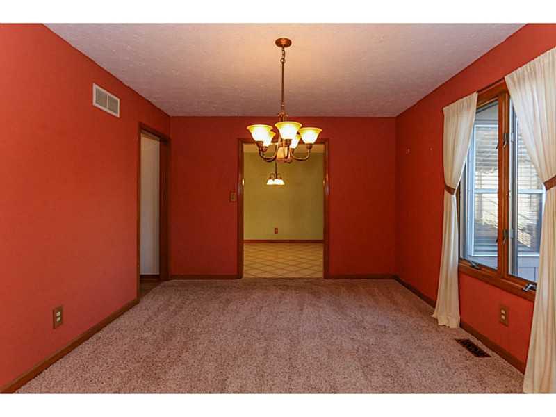 5651 RidgeHill Way Avon, IN 46123 - Photo 6 of 21 Gallery Image 6