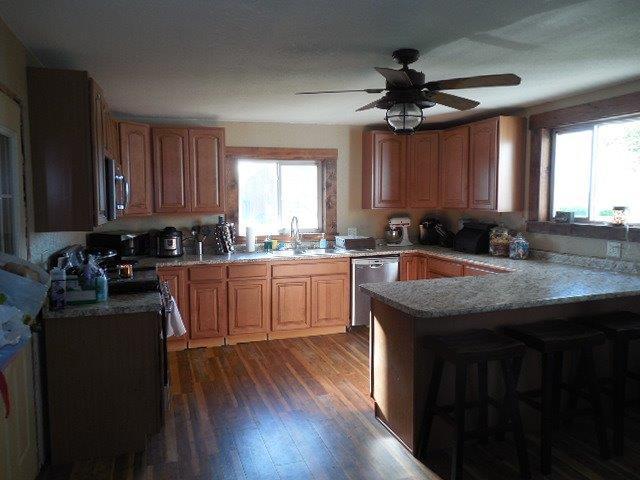 6151 Cuniff Road Tampico, IL 61283 - Photo 3 of 18