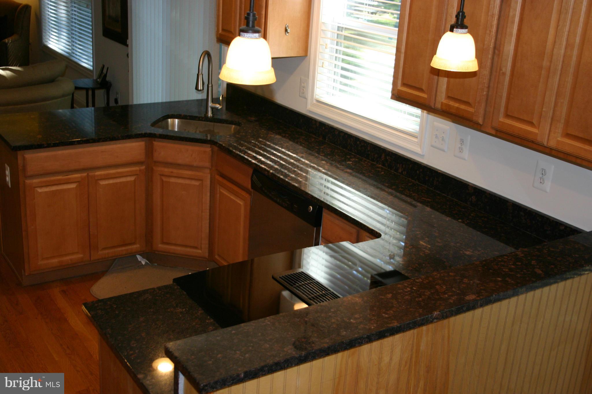 218 Longmoor Road Pasadena, MD 21122 - Photo 14 of 30 Kitchen