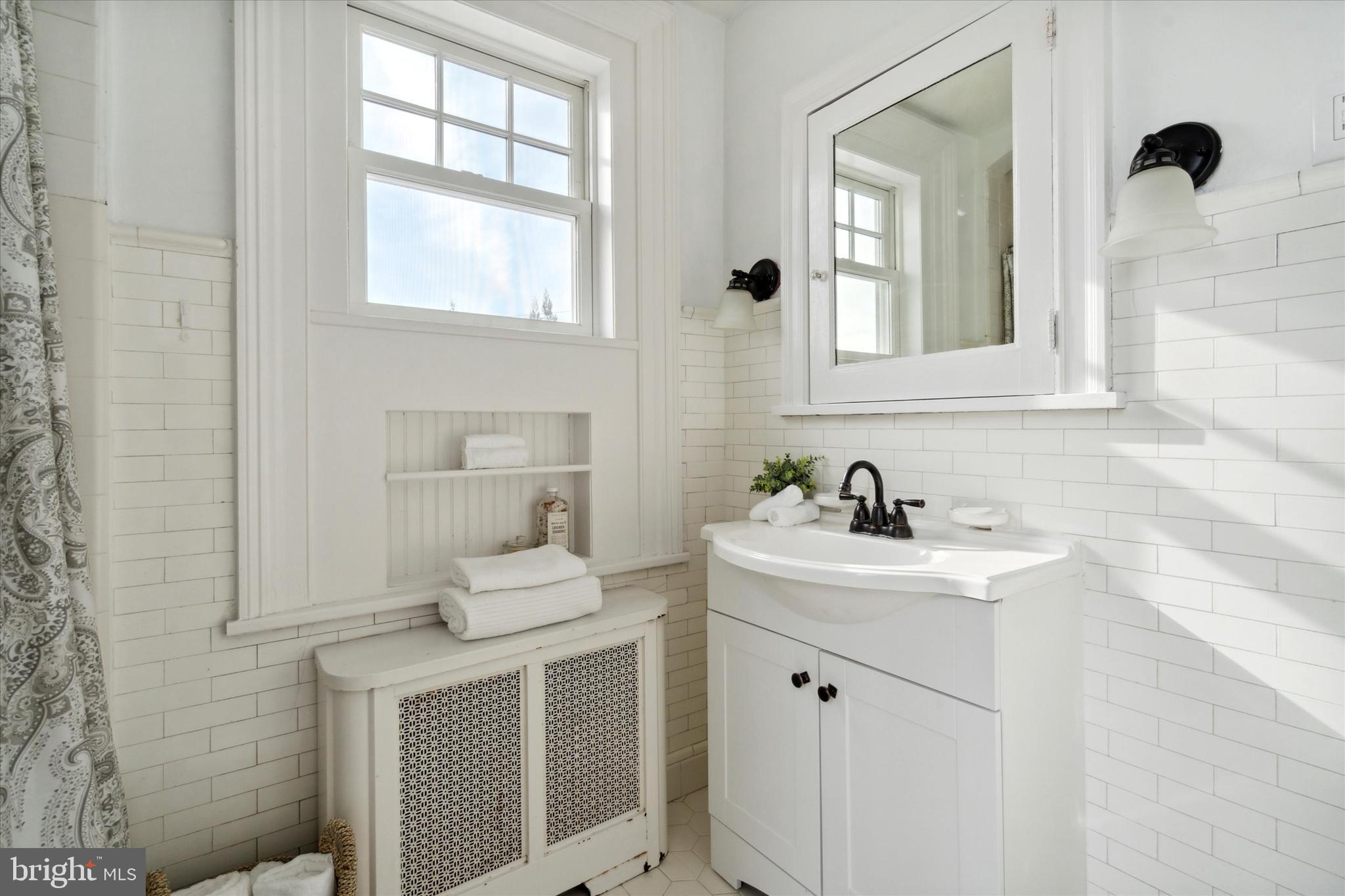 1246 Lenox Road Jenkintown, PA 19046 - Photo 16 of 43