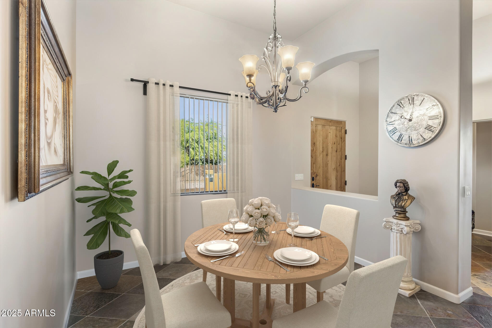 323 West Quartz Rock Road Phoenix, AZ 85085 - Photo 5 of 40 Dining Area